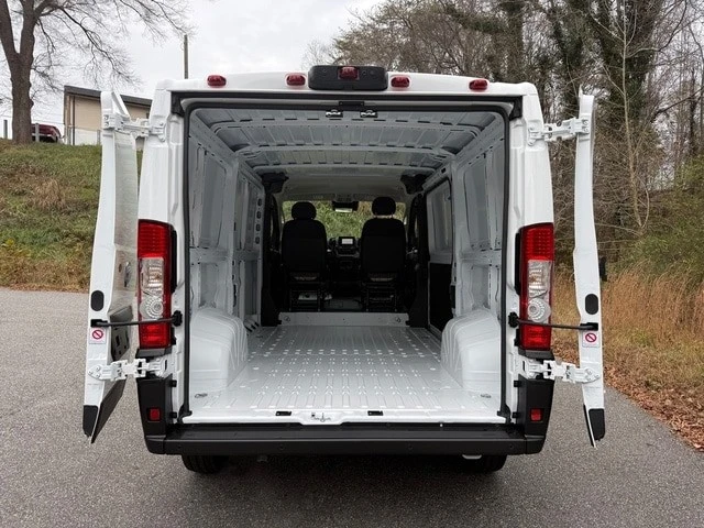 2026 Ram ProMaster - Image 11 of 21