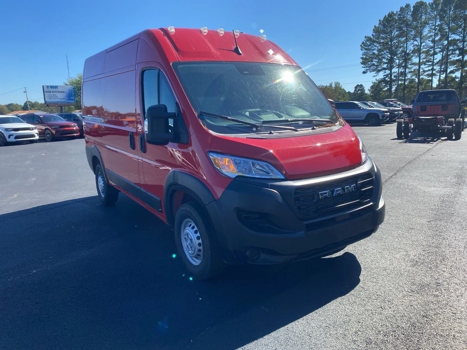 2026 Ram ProMaster - Image 3 of 12