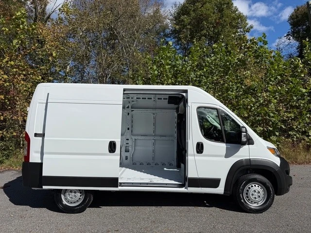 2026 Ram ProMaster - Image 7 of 21