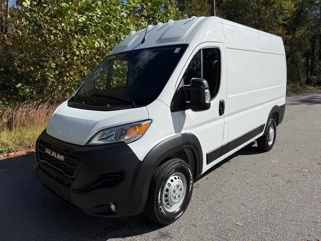 2026 Ram ProMaster - Image 3 of 21