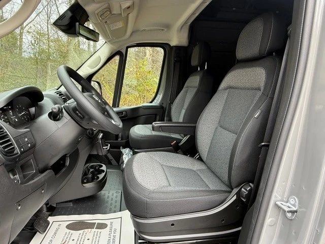 2026 Ram ProMaster - Image 16 of 21