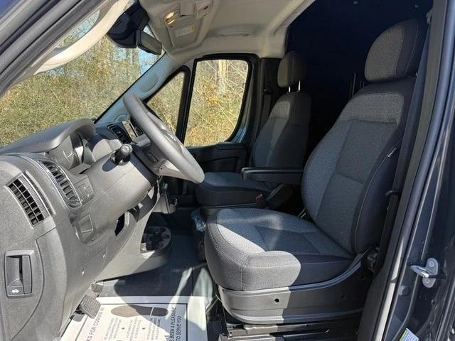 2026 Ram ProMaster - Image 16 of 21