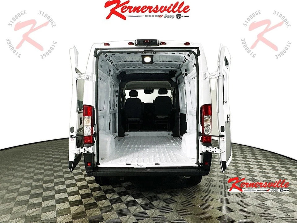 2026 Ram ProMaster - Image 16 of 21