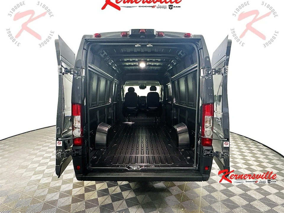 2026 Ram ProMaster - Image 16 of 21