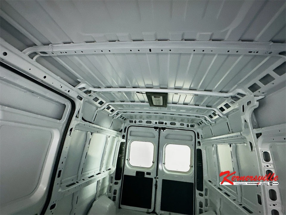 2026 Ram ProMaster - Image 14 of 21