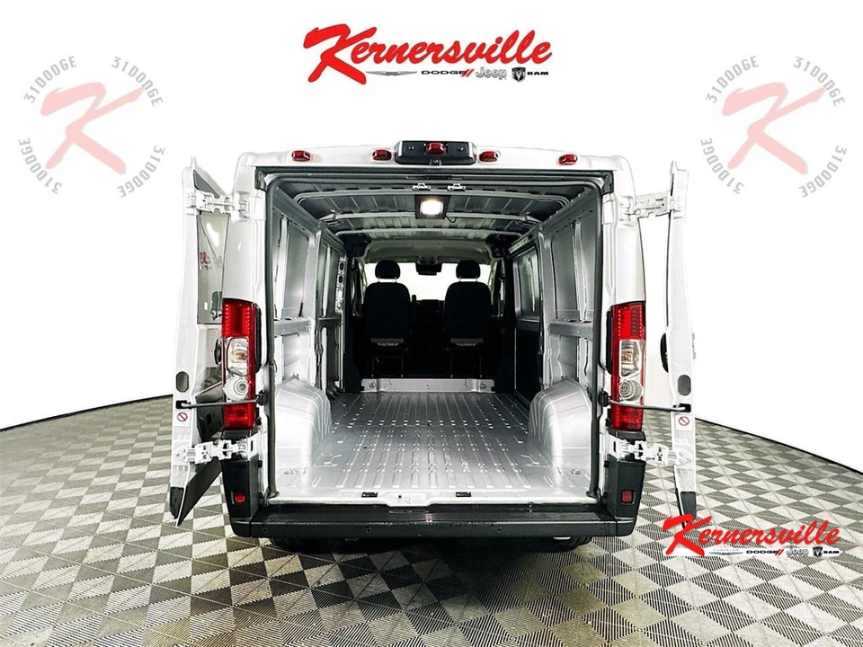 2026 Ram ProMaster - Image 15 of 21
