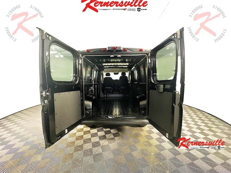2026 Ram ProMaster - Image 16 of 21