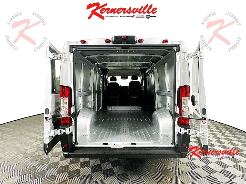 2026 Ram ProMaster - Image 16 of 21