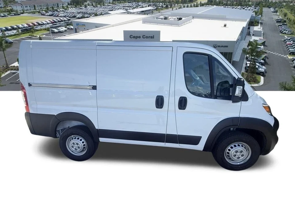 2026 Ram ProMaster - Image 3 of 21