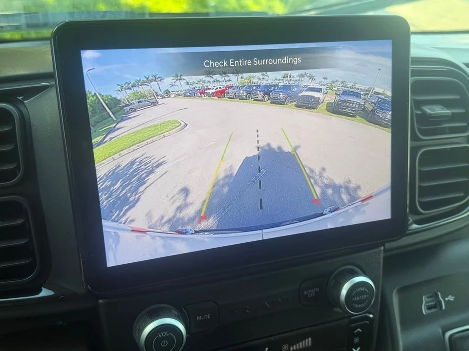 2026 Ram ProMaster - Image 13 of 21