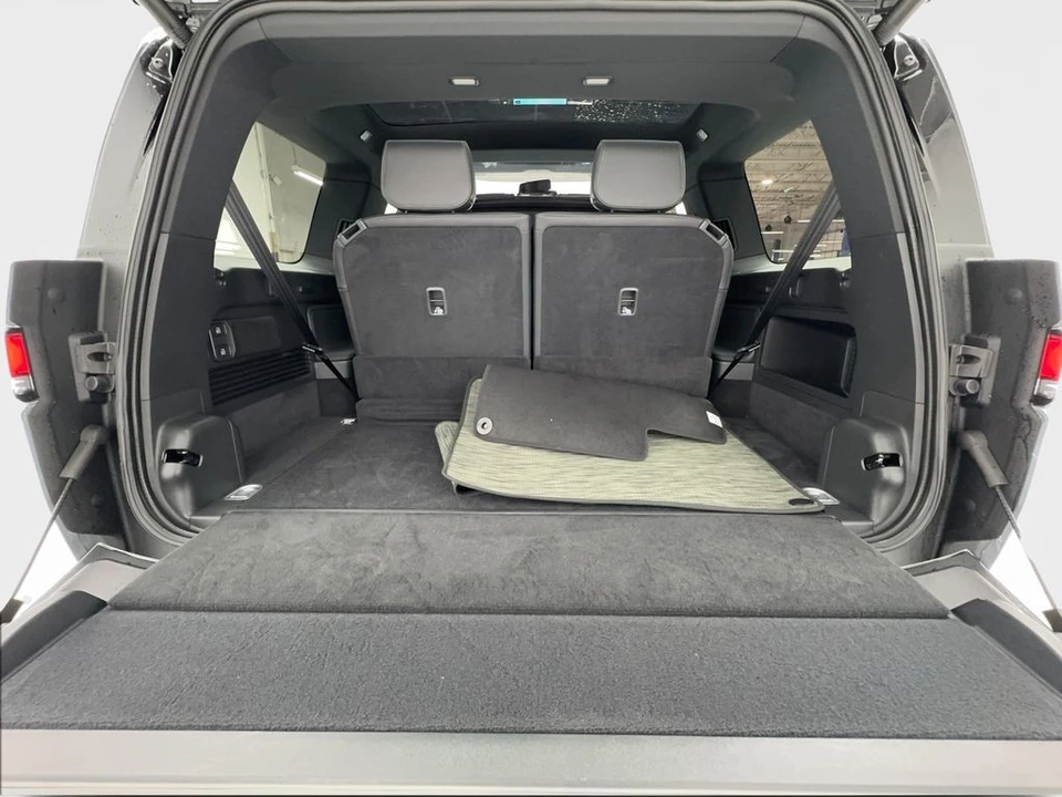 2026 Rivian - Image 16 of 21