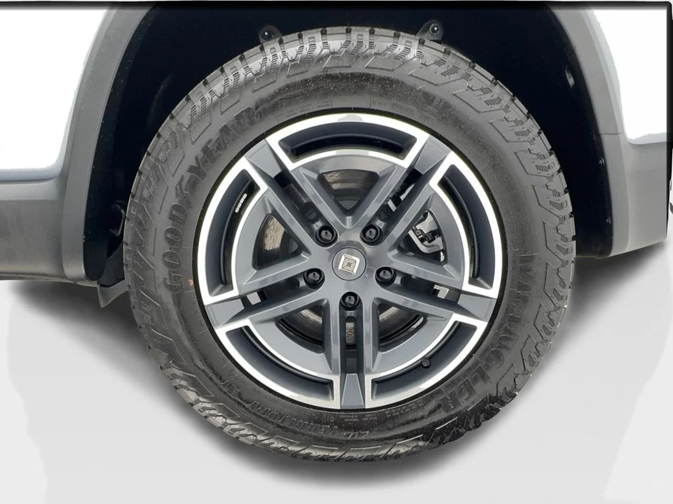 2026 Rivian - Image 11 of 21
