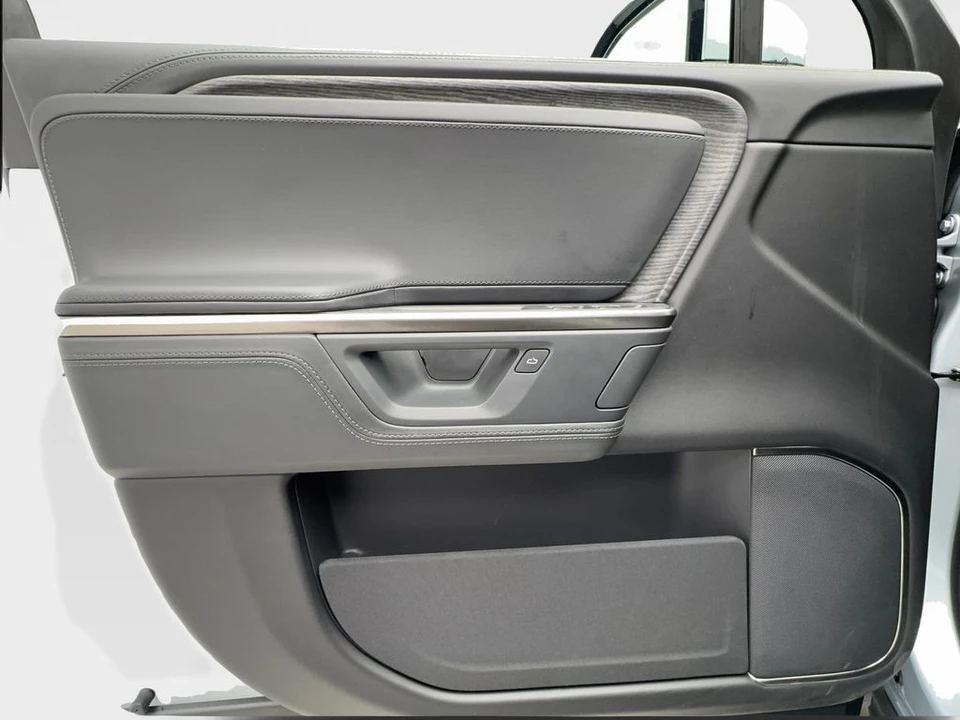 2026 Rivian - Image 21 of 21