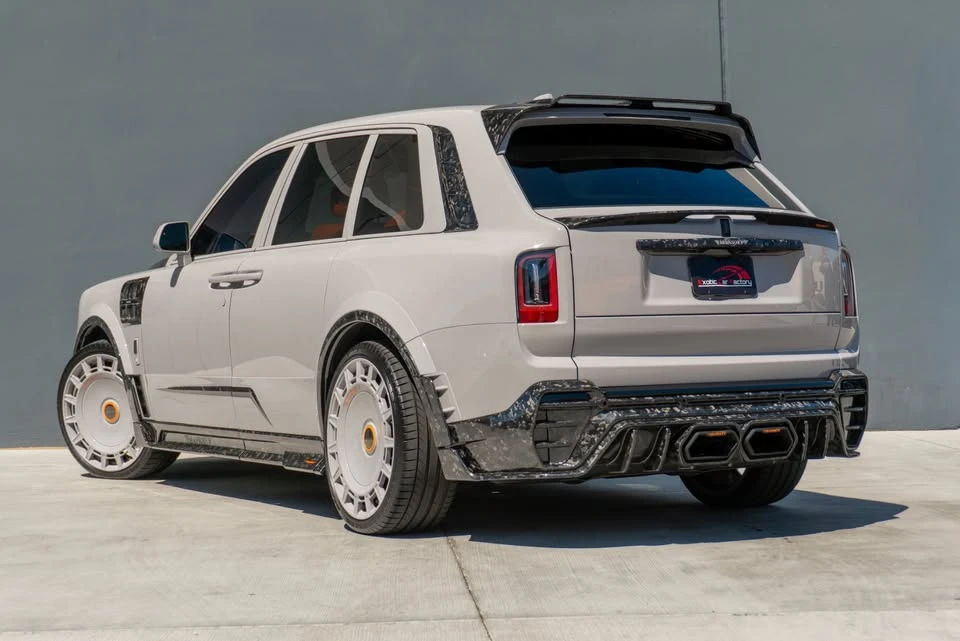 2026 Rolls-Royce Cullinan - Image 8 of 20