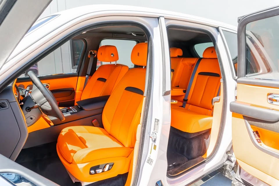 2026 Rolls-Royce Cullinan - Image 10 of 20