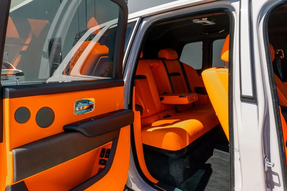 2026 Rolls-Royce Cullinan - Image 18 of 20