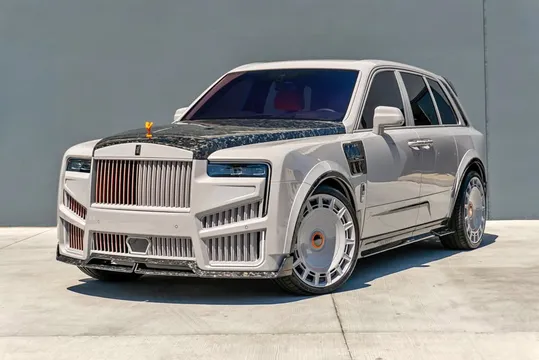 2026 Rolls-Royce Cullinan Mansory