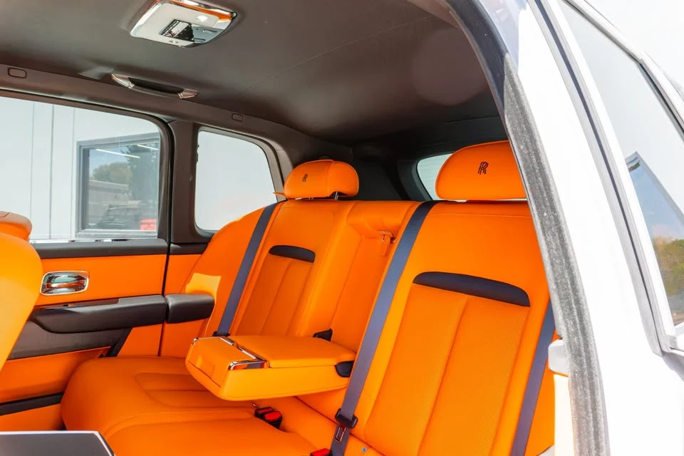 2026 Rolls-Royce Cullinan - Image 12 of 20