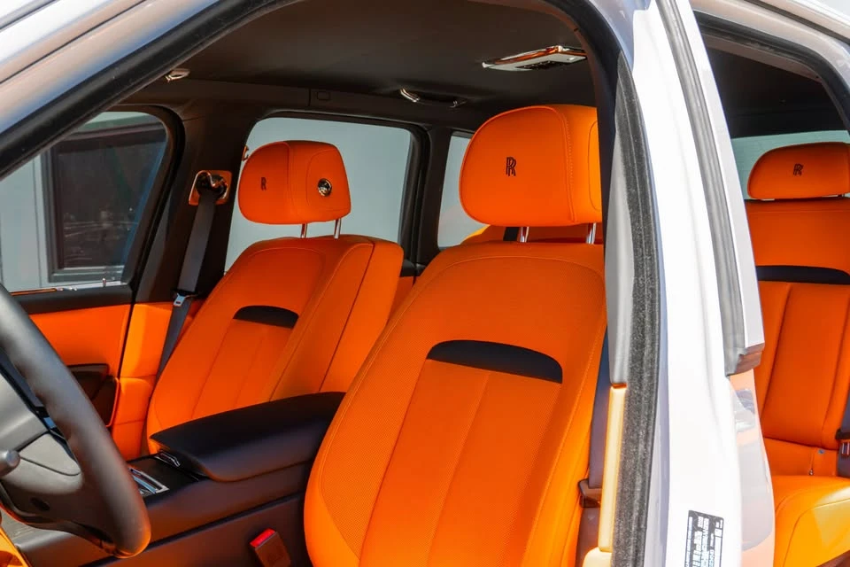 2026 Rolls-Royce Cullinan - Image 16 of 20