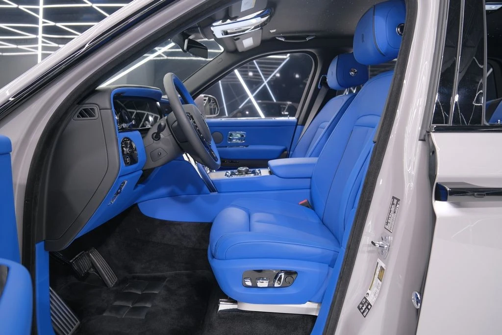 2026 Rolls-Royce Cullinan - Image 17 of 21