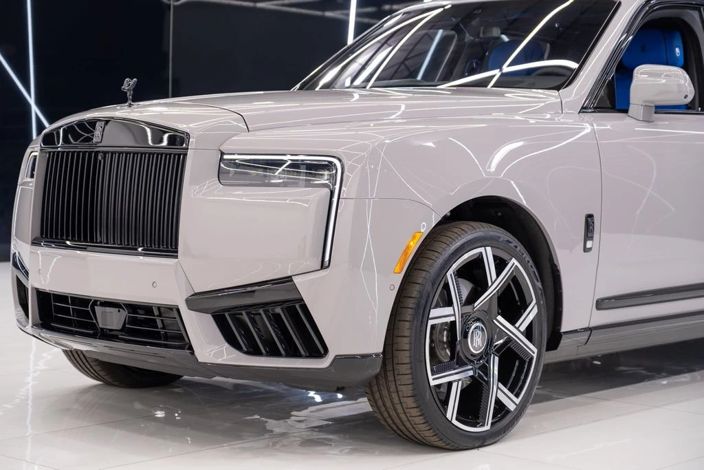 2026 Rolls-Royce Cullinan - Image 4 of 21