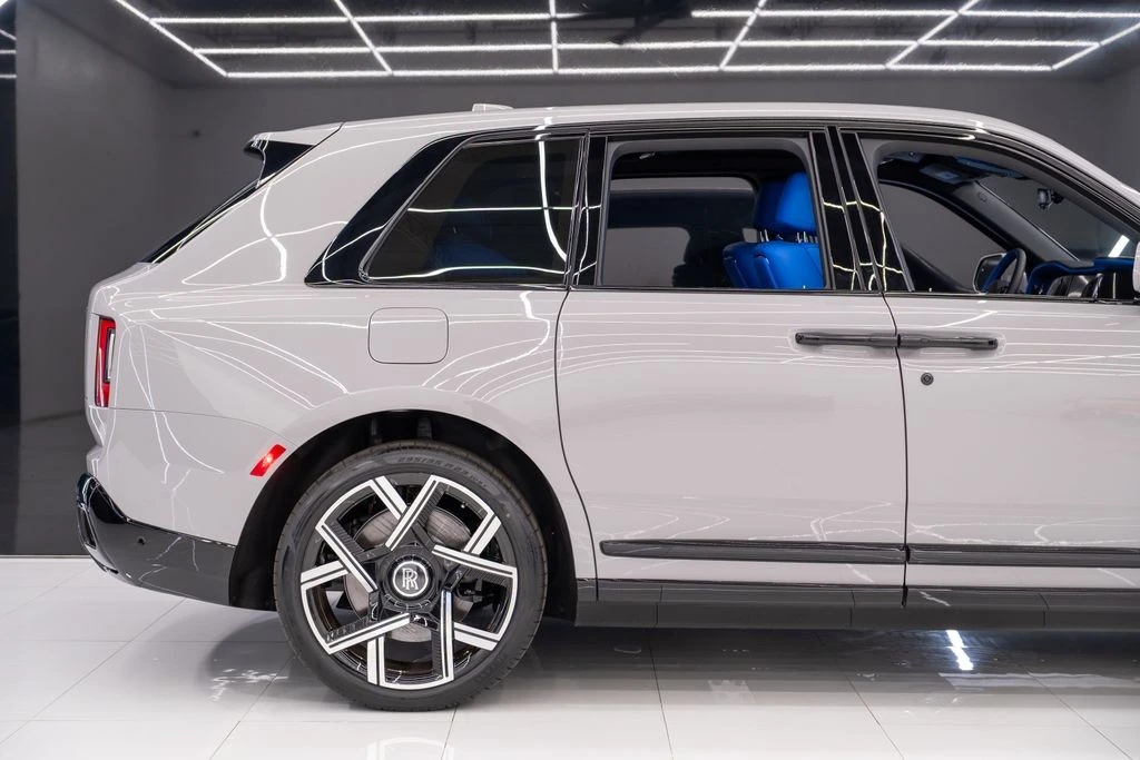 2026 Rolls-Royce Cullinan - Image 7 of 21