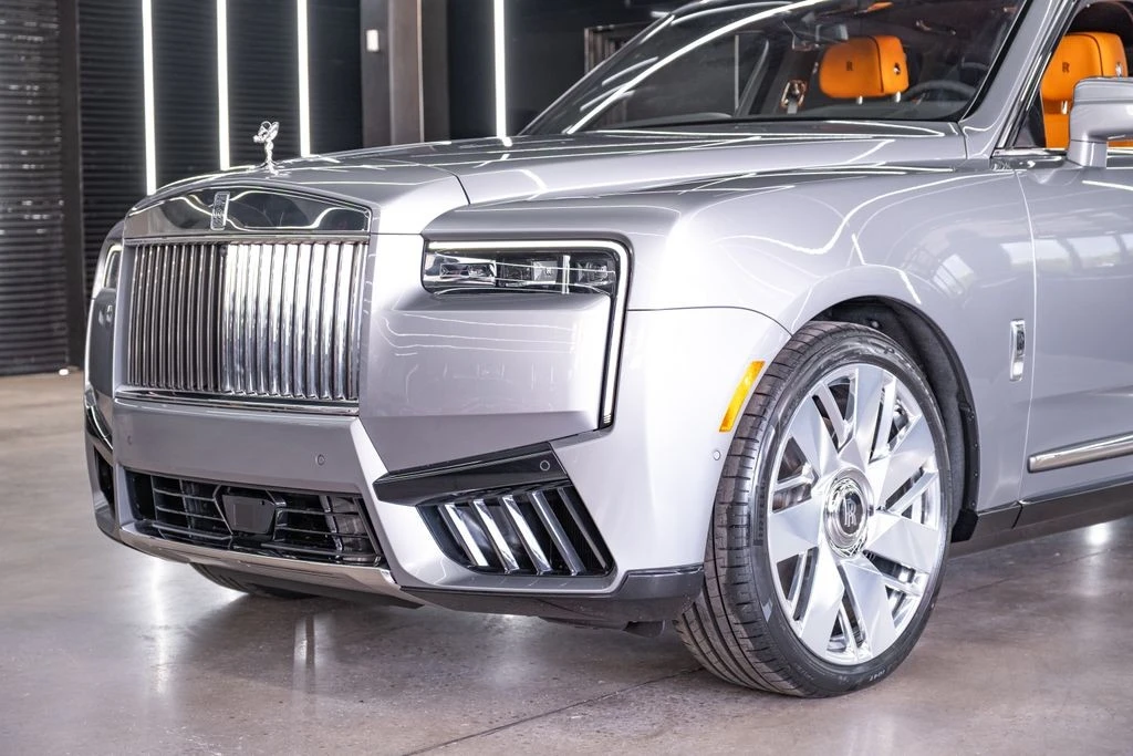 2026 Rolls-Royce Cullinan - Image 7 of 31
