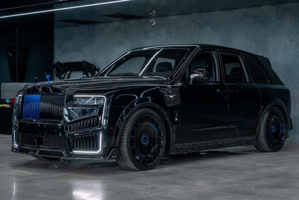 2026 Rolls-Royce Cullinan - Image 3 of 31