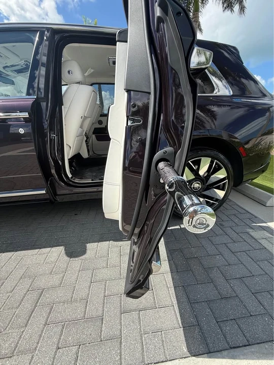 2026 Rolls-Royce Cullinan - Image 14 of 21