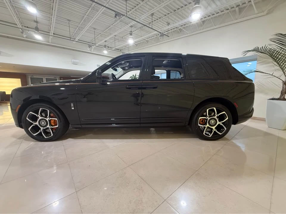 2026 Rolls-Royce Cullinan Black Badge - Image 5 of 21