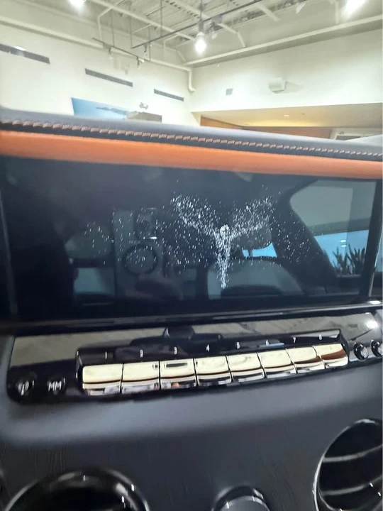 2026 Rolls-Royce Cullinan Black Badge - Image 11 of 21