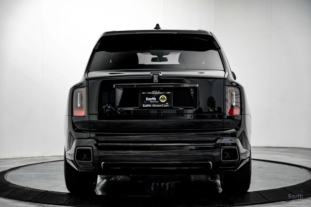 2026 Rolls-Royce Cullinan Black Badge - Image 15 of 31