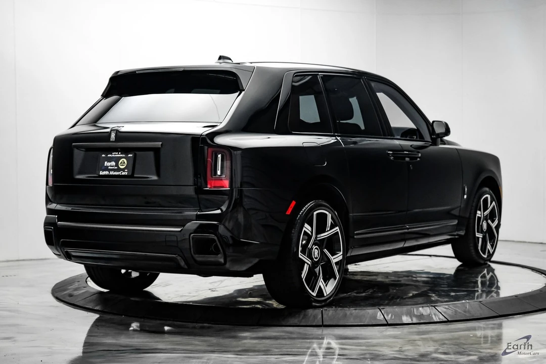 2026 Rolls-Royce Cullinan Black Badge - Image 19 of 31