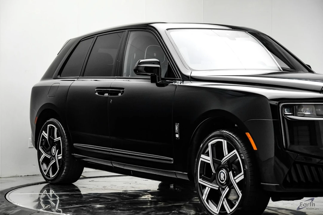 2026 Rolls-Royce Cullinan Black Badge - Image 28 of 31