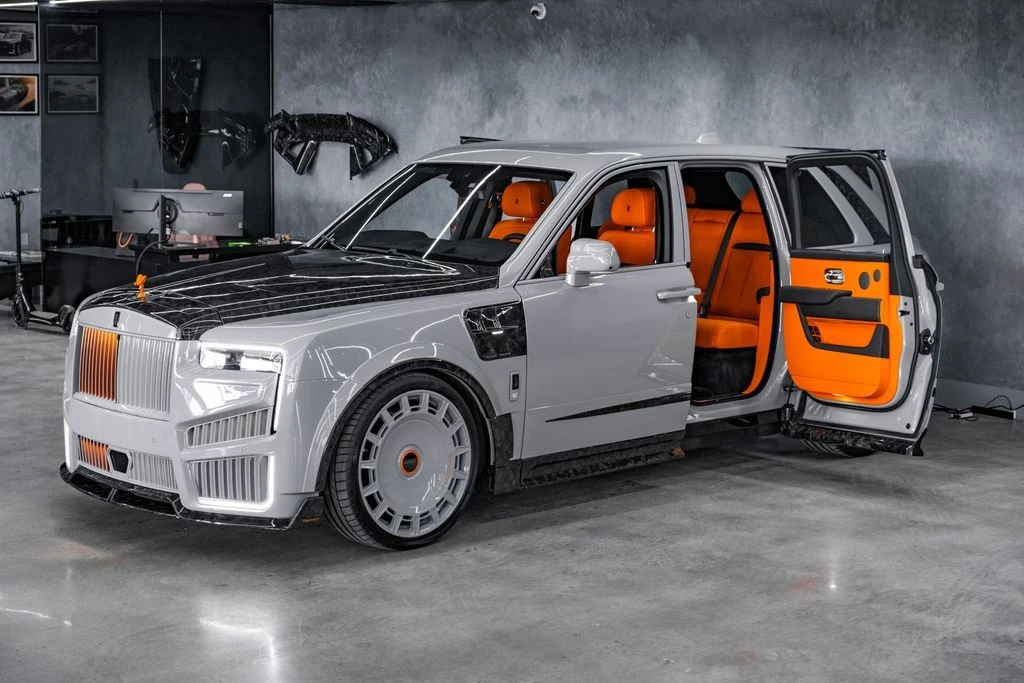 2026 Rolls-Royce Cullinan - Image 7 of 31