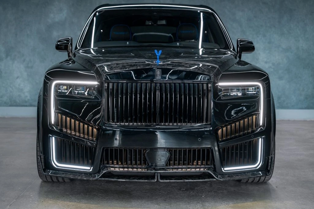 2026 Rolls-Royce Cullinan - Image 2 of 31
