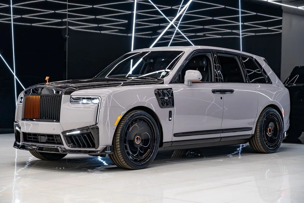 2026 Rolls-Royce Cullinan - Image 3 of 31