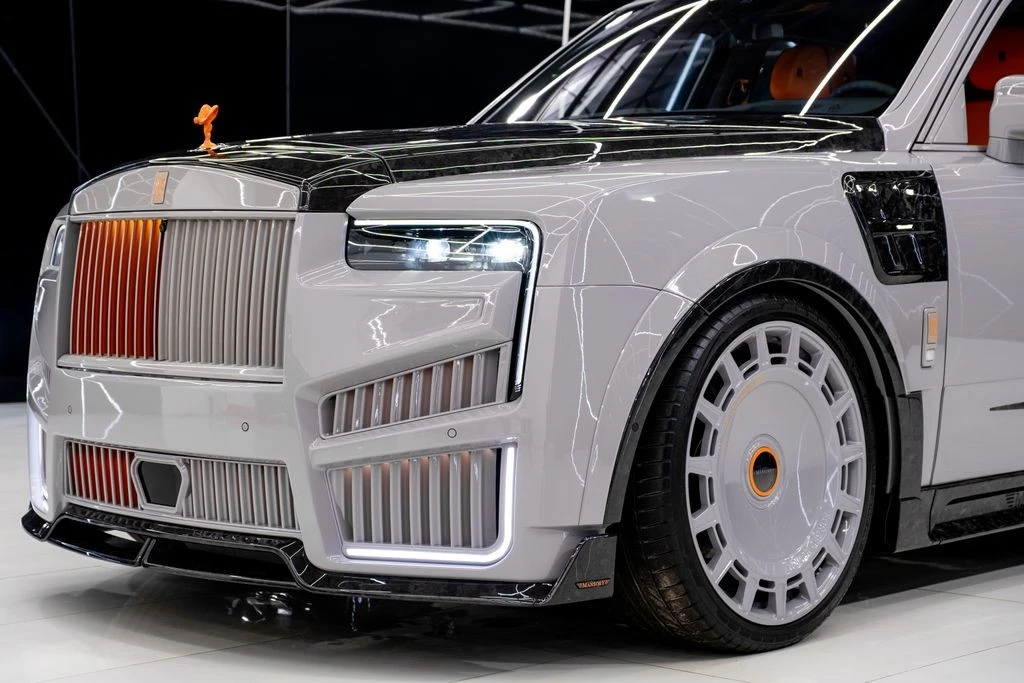 2026 Rolls-Royce Cullinan - Image 4 of 31