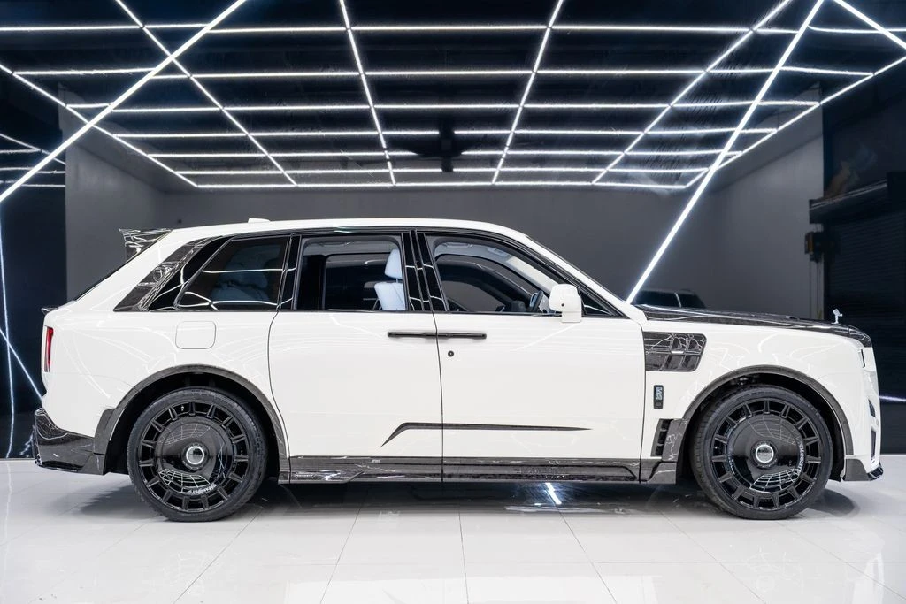2026 Rolls-Royce Cullinan - Image 11 of 31