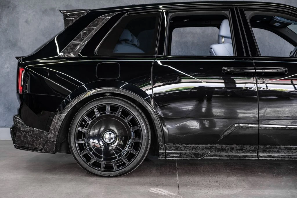 2026 Rolls-Royce Cullinan - Image 12 of 31