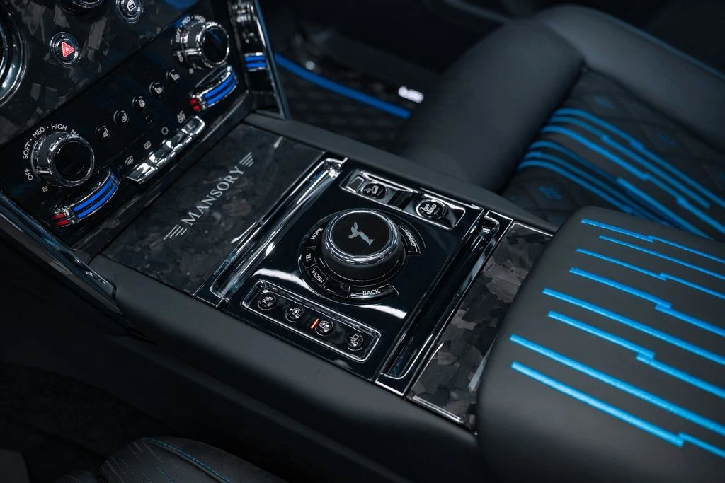 2026 Rolls-Royce Cullinan - Image 14 of 31