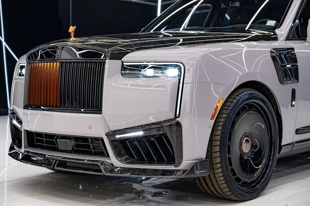 2026 Rolls-Royce Cullinan - Image 4 of 31