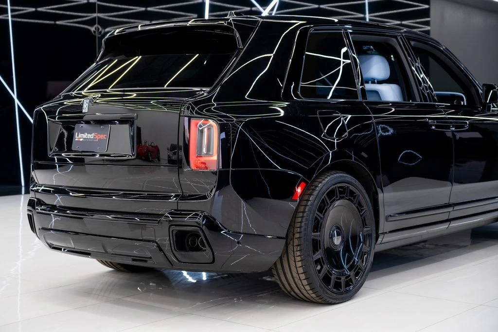 2026 Rolls-Royce Cullinan - Image 17 of 21