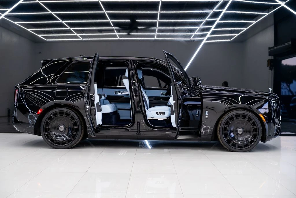 2026 Rolls-Royce Cullinan - Image 11 of 21