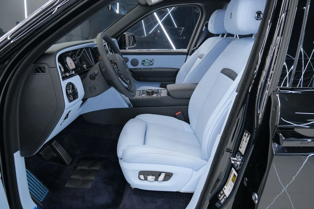 2026 Rolls-Royce Cullinan - Image 20 of 21
