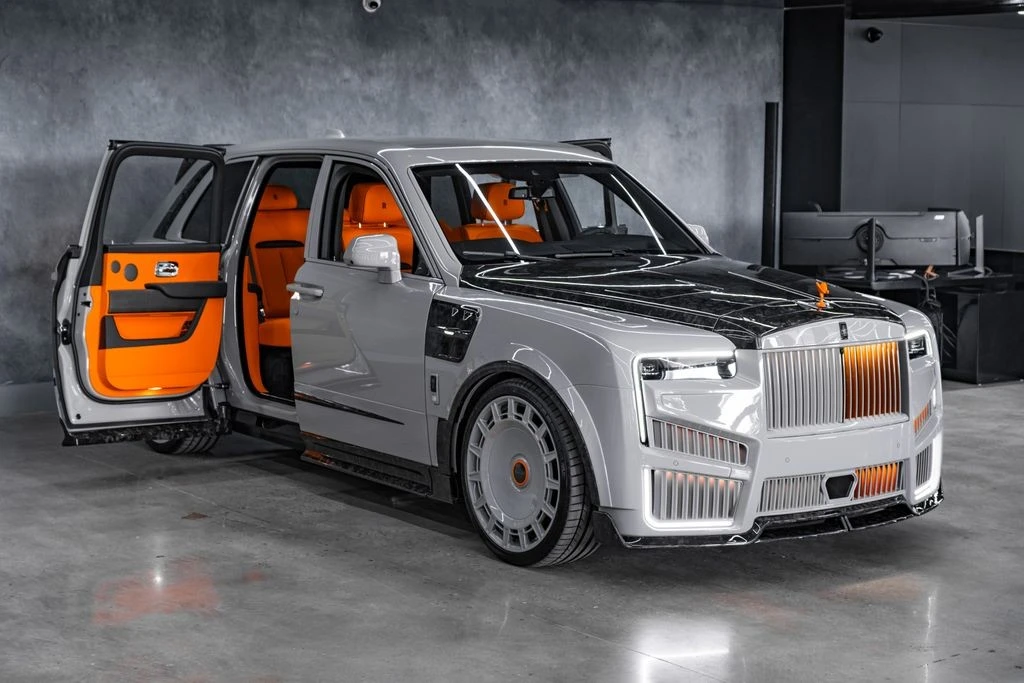 2026 Rolls-Royce Cullinan - Image 10 of 31