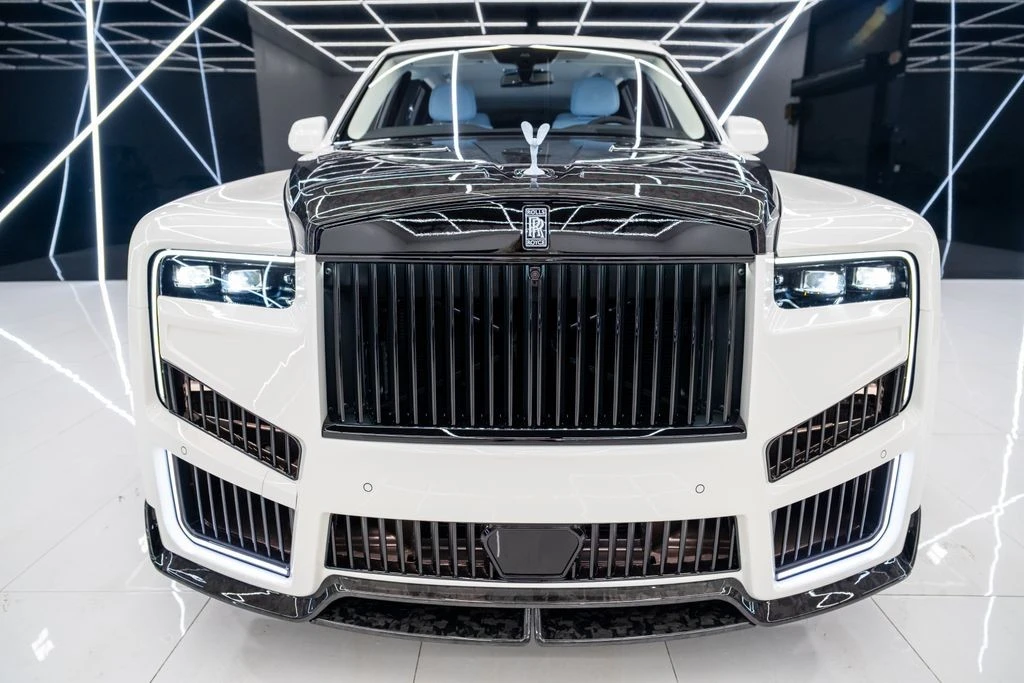 2026 Rolls-Royce Cullinan - Image 7 of 31