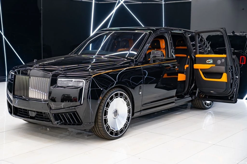 2026 Rolls-Royce Cullinan - Image 9 of 31
