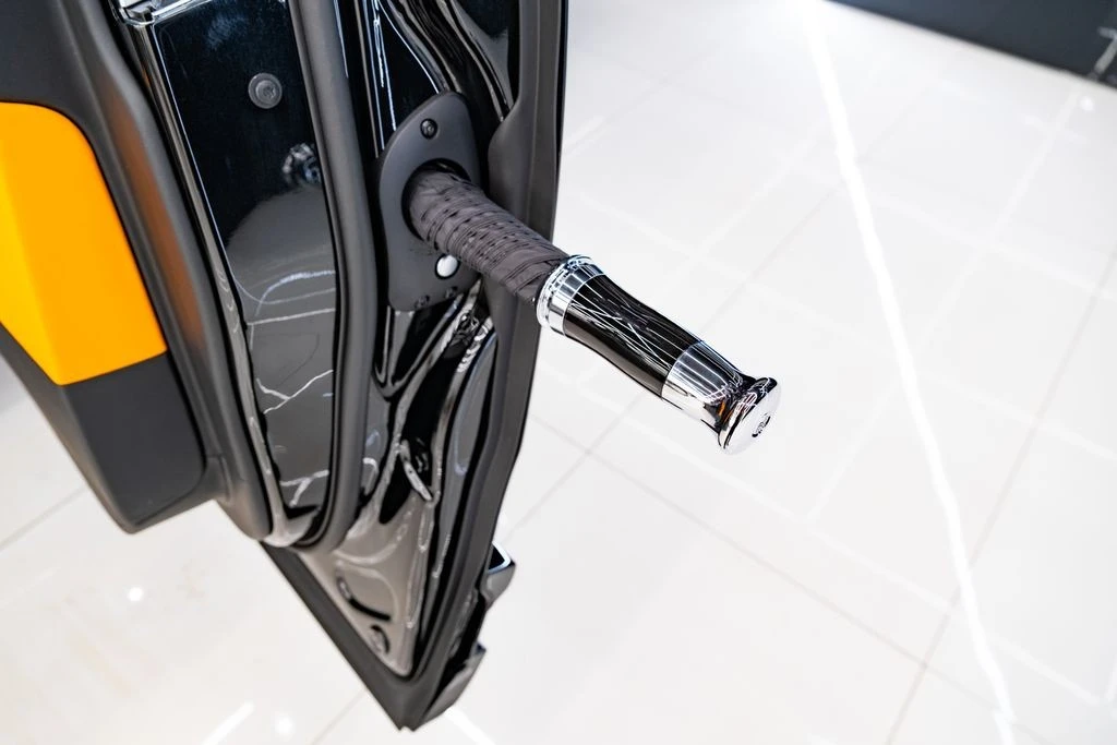 2026 Rolls-Royce Cullinan - Image 30 of 31