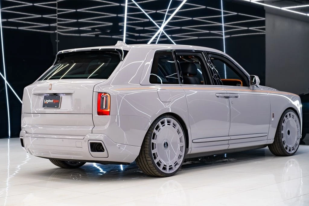 2026 Rolls-Royce Cullinan - Image 15 of 31
